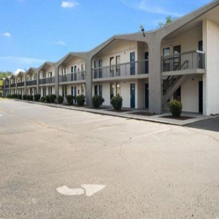 Motel 6-Lexington, Ky - Airport Zewnętrze zdjęcie