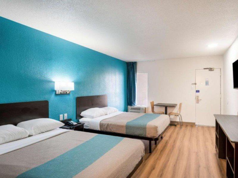 Motel 6-Lexington, Ky - Airport Zewnętrze zdjęcie