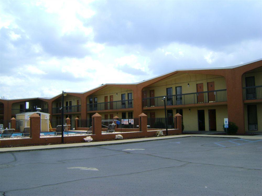 Motel 6-Lexington, Ky - Airport Zewnętrze zdjęcie