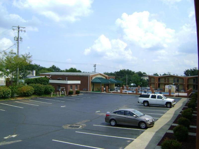 Motel 6-Lexington, Ky - Airport Zewnętrze zdjęcie