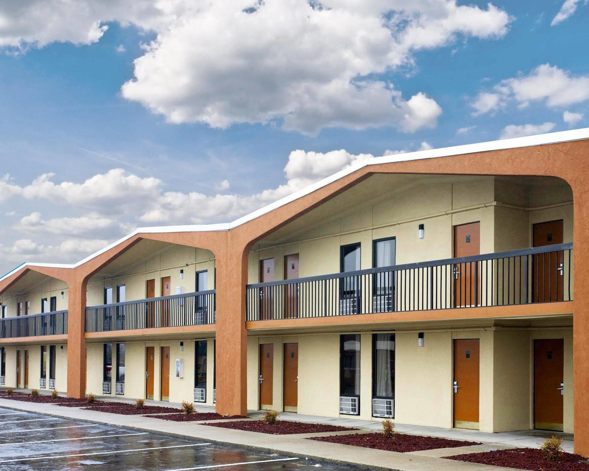Motel 6-Lexington, Ky - Airport Zewnętrze zdjęcie